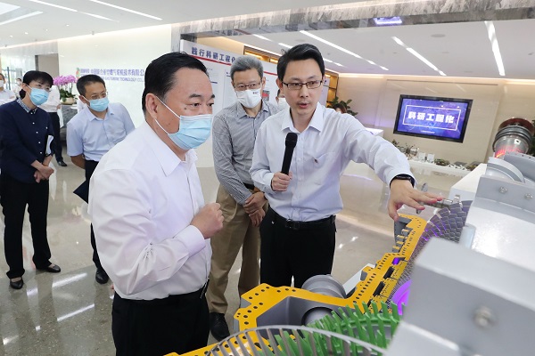 郝鵬、國資、央企、國資委、書記、主任、國企、企業改革